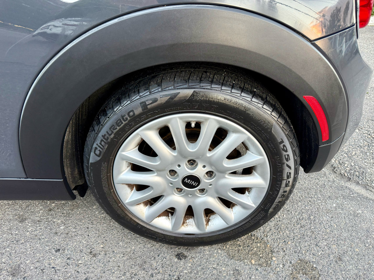 Used 2015 MINI Cooper S image 10