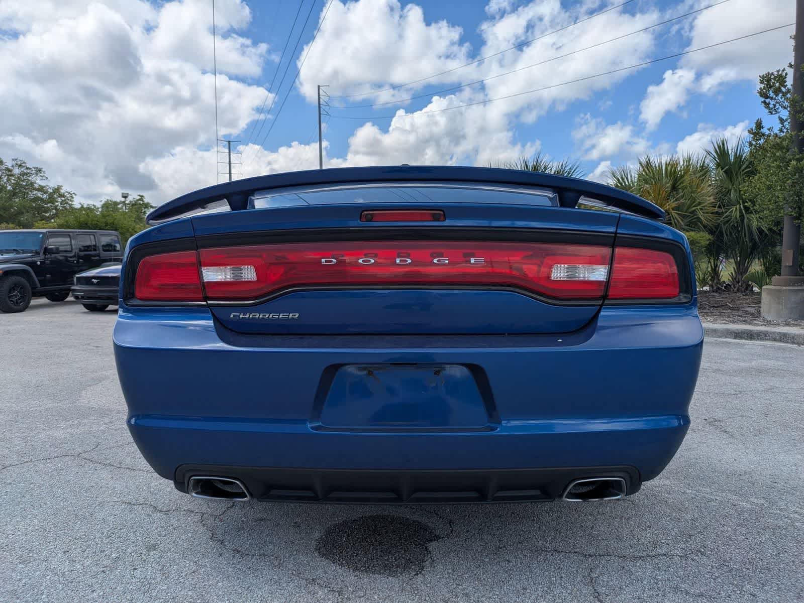 Used 2012 Dodge Charger SXT Plus image 5