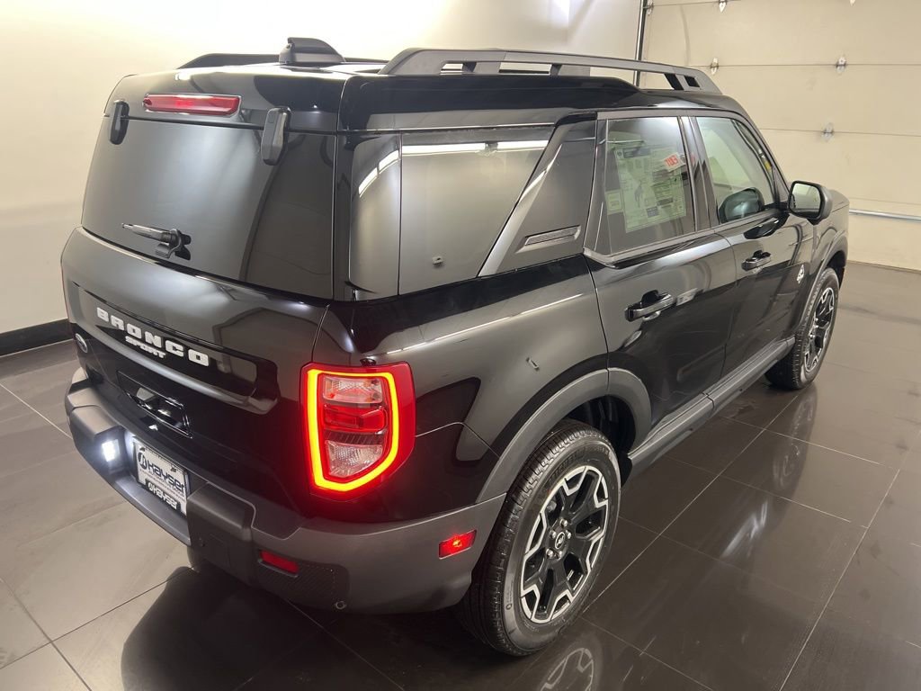 New 2025 Ford Bronco Sport Outer Banks w/ Outer Banks Tech Package+ image 6