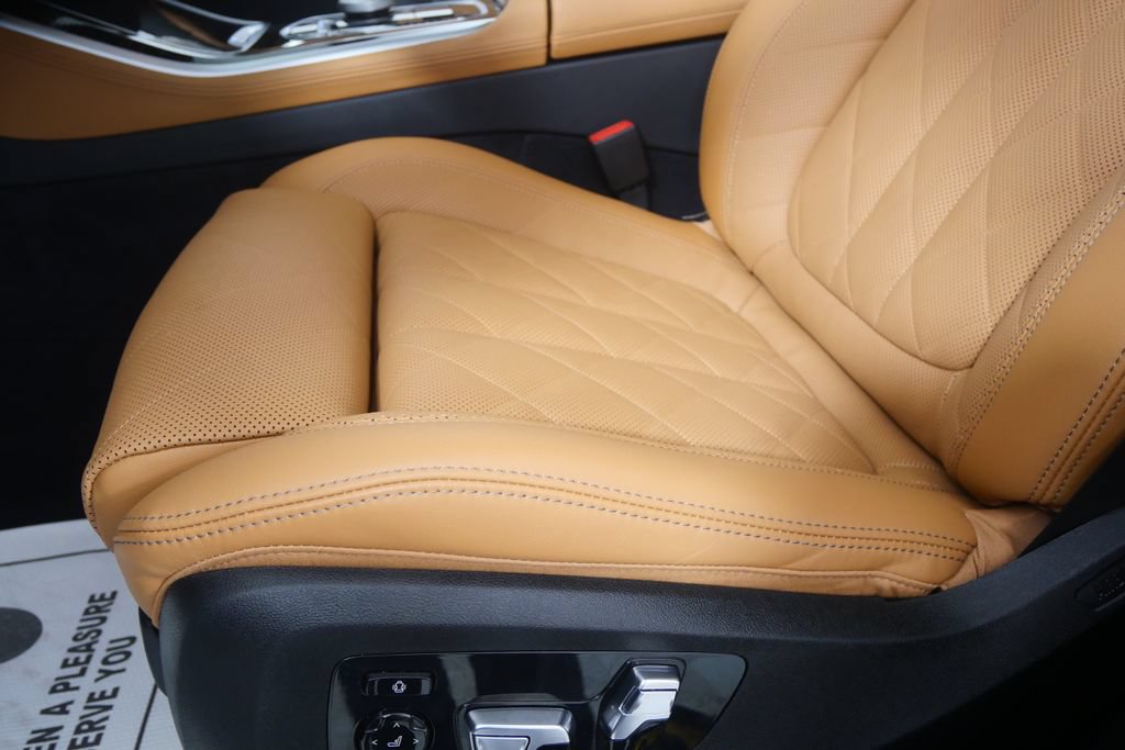Certified 2026 BMW X5 xDrive40i AWD/4WD image 9
