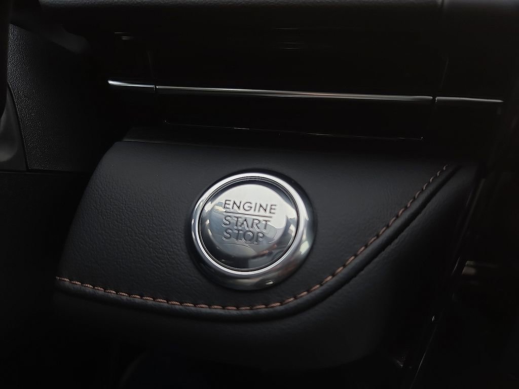 New 2026 Lincoln Nautilus Reserve AWD/4WD image 16