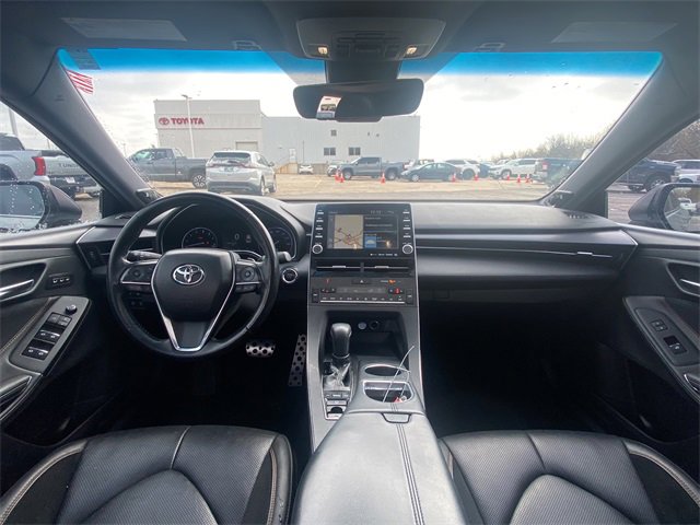 Used 2019 Toyota Avalon Touring w/ Advanced Safety Package image 17