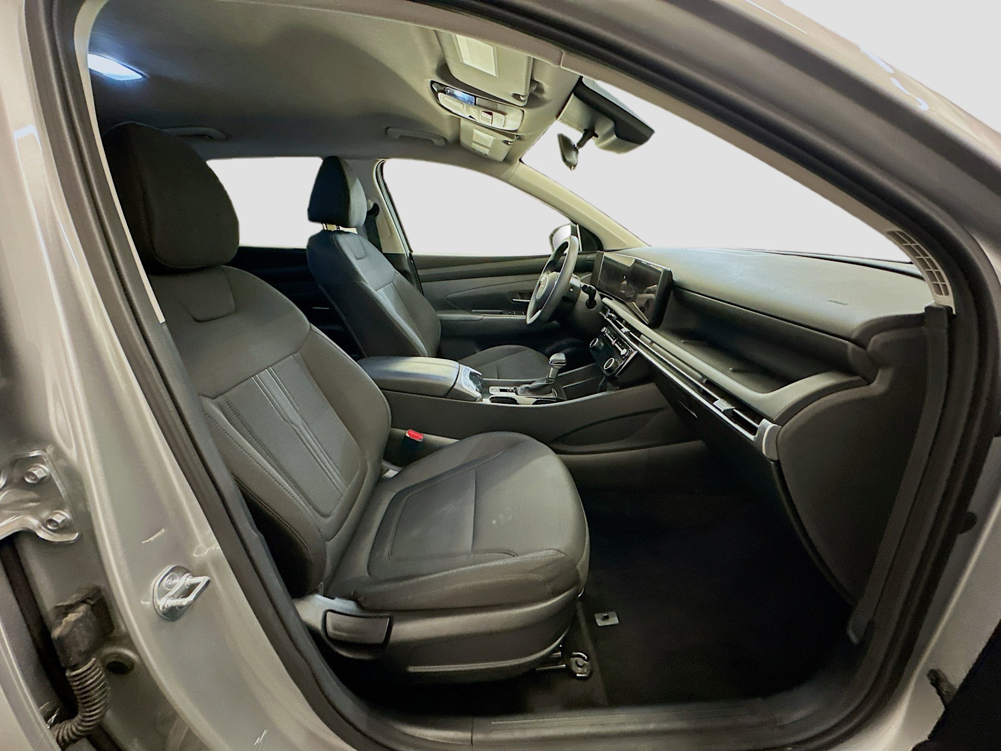 Used 2025 Hyundai Tucson SEL AWD/4WD image 33
