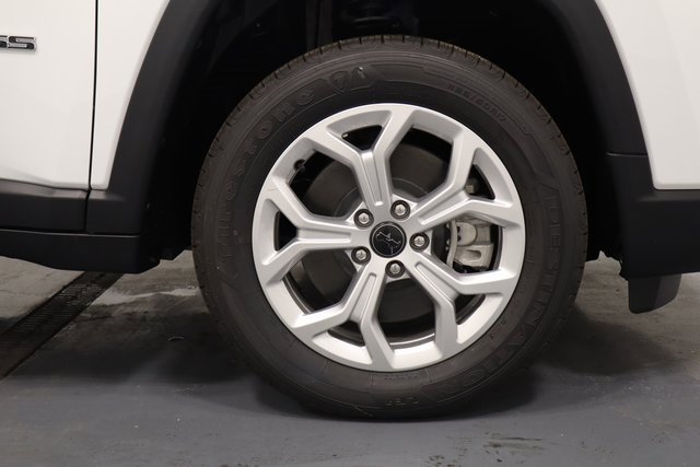 New 2025 Jeep Compass Sport image 21