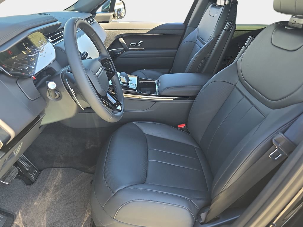 New 2026 Land Rover Range Rover Sport Dynamic SE AWD/4WD image 16