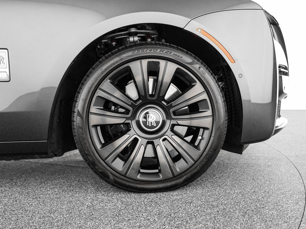 Certified 2023 Rolls-Royce Ghost AWD/4WD image 40