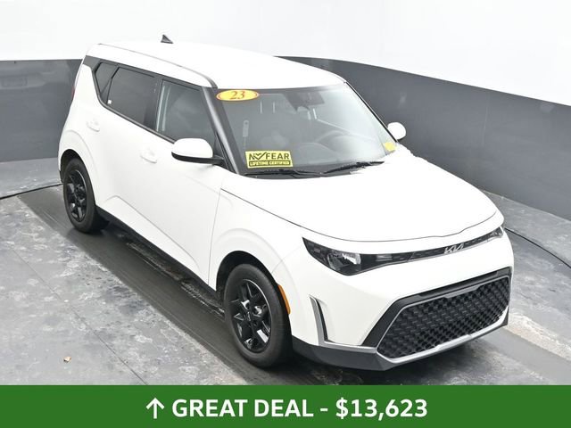 Used 2023 Kia Soul LX w/ Option Group 015 image 35