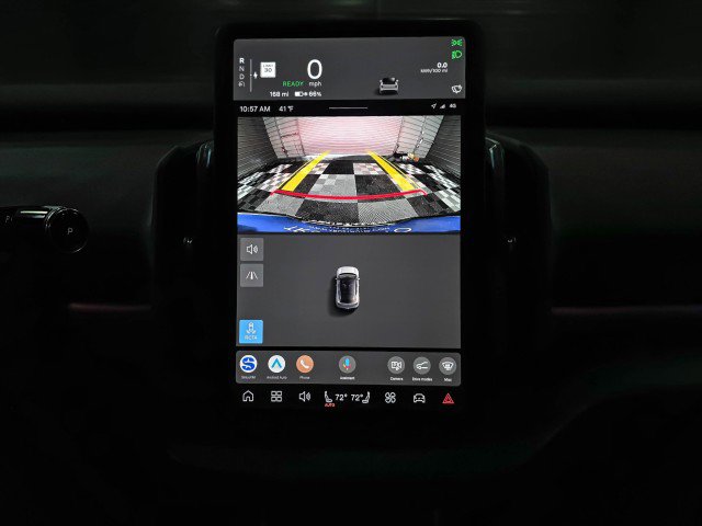 Used 2025 Volvo EX30 Plus image 25