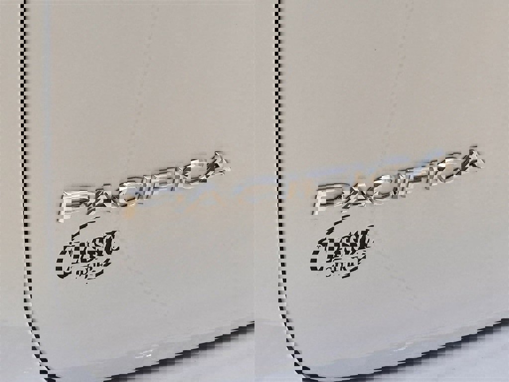New 2025 Chrysler Pacifica Select image 5