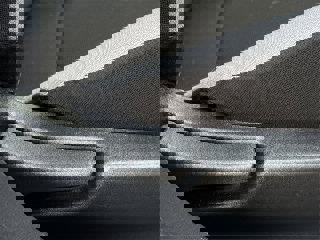 Used 2025 Nissan Versa S w/ Trunk Package image 27