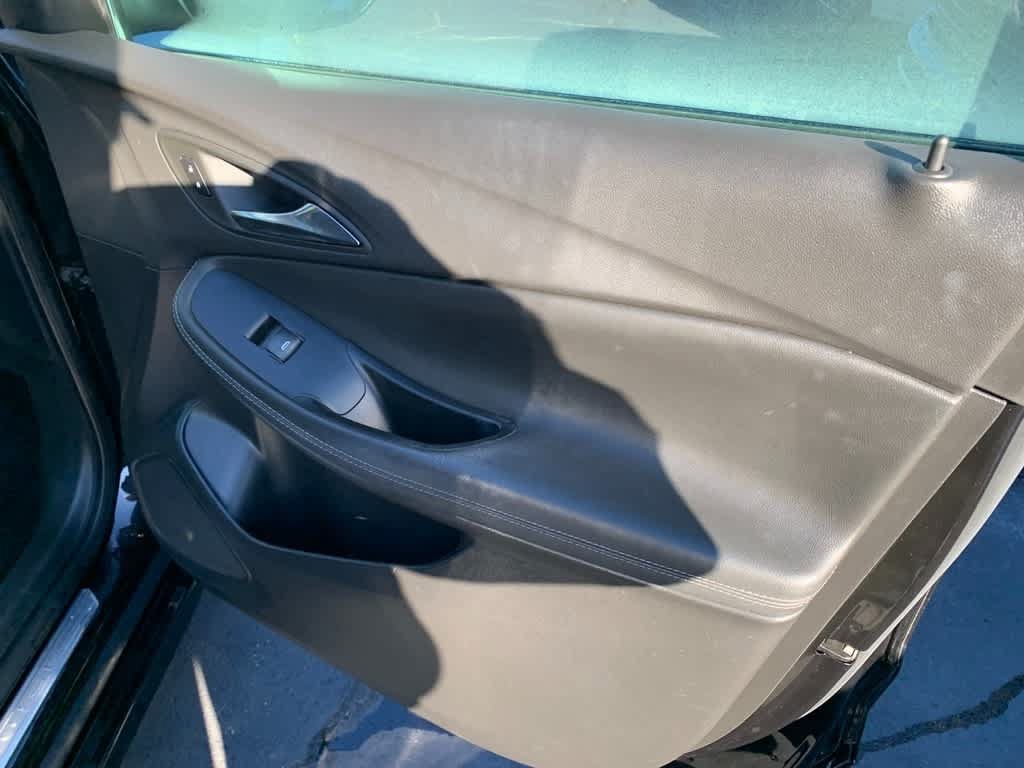 Certified 2023 Buick Encore GX Select w/ Experience Buick Package FWD image 16