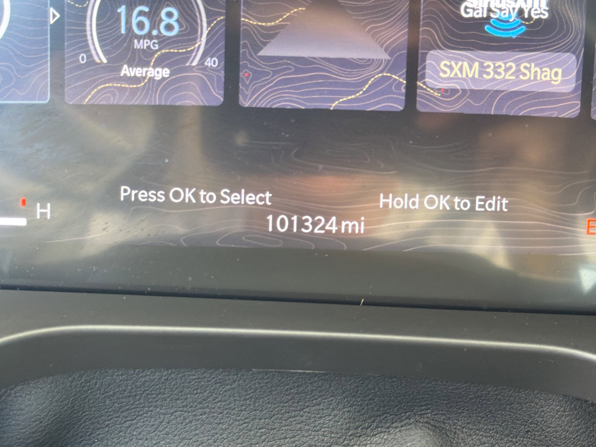 Used 2022 Jeep Grand Cherokee Limited w/ Luxury Tech Group II image 42