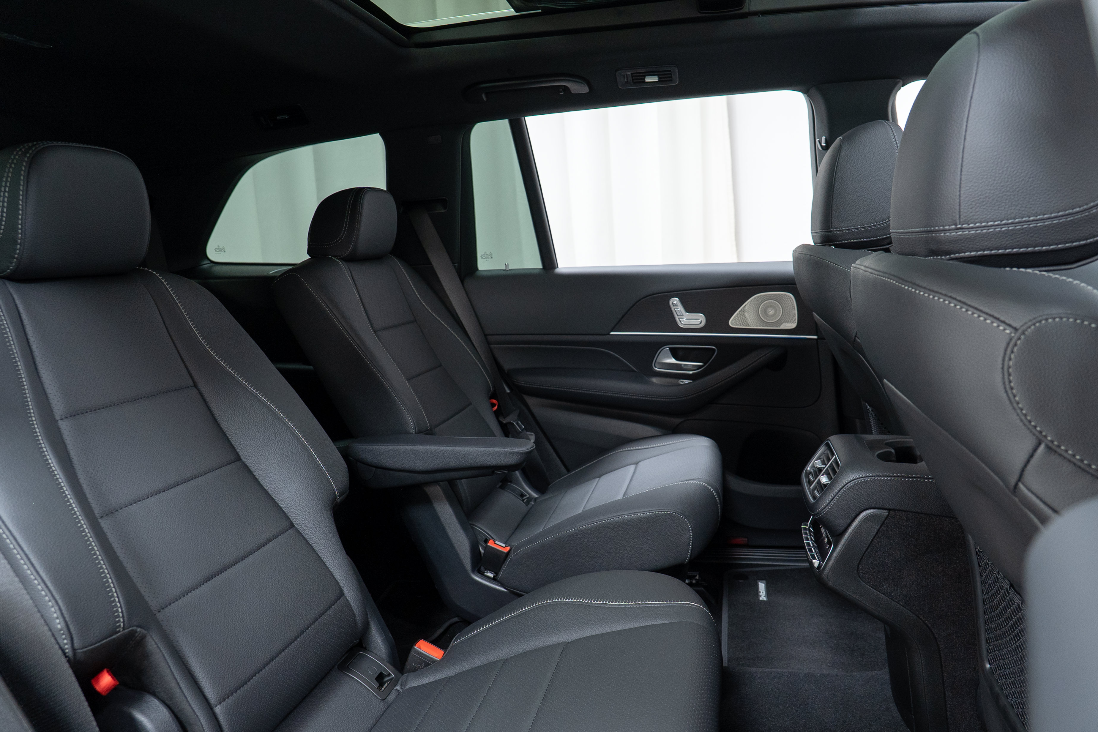 New 2027 Mercedes-Benz GLS 450 4MATIC image 29