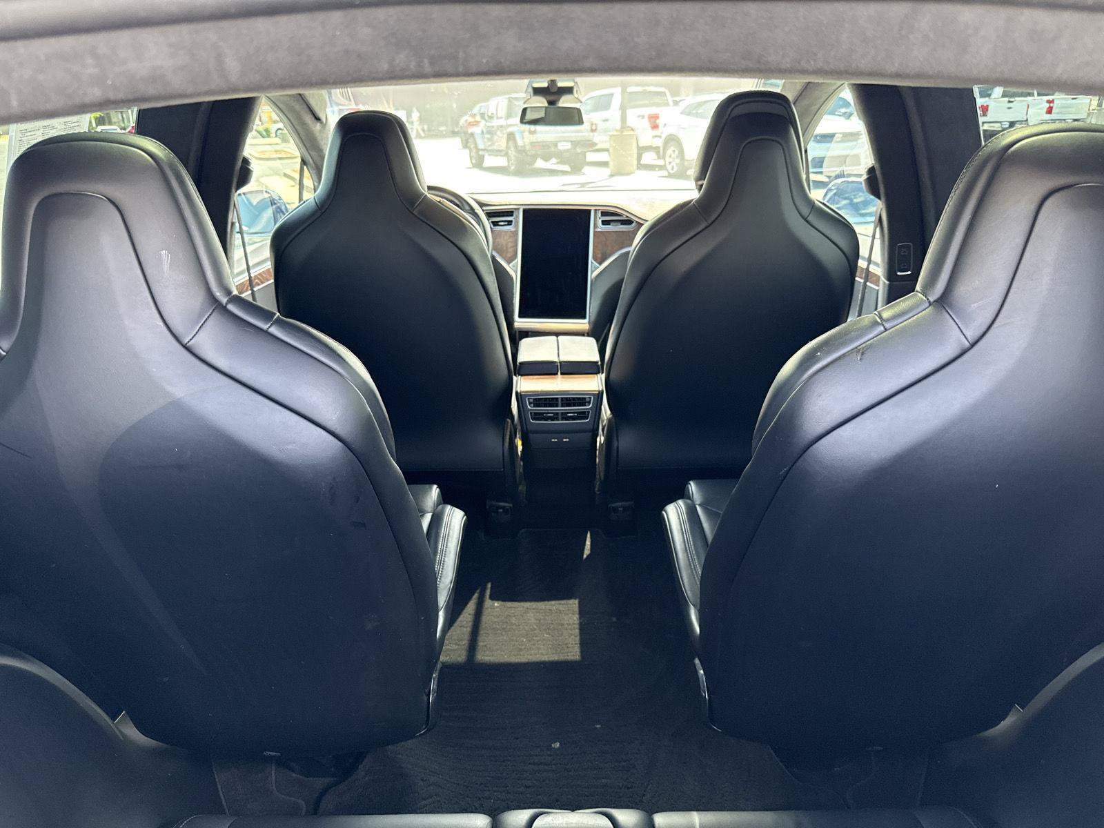 Used 2017 Tesla Model X 90D AWD/4WD image 10