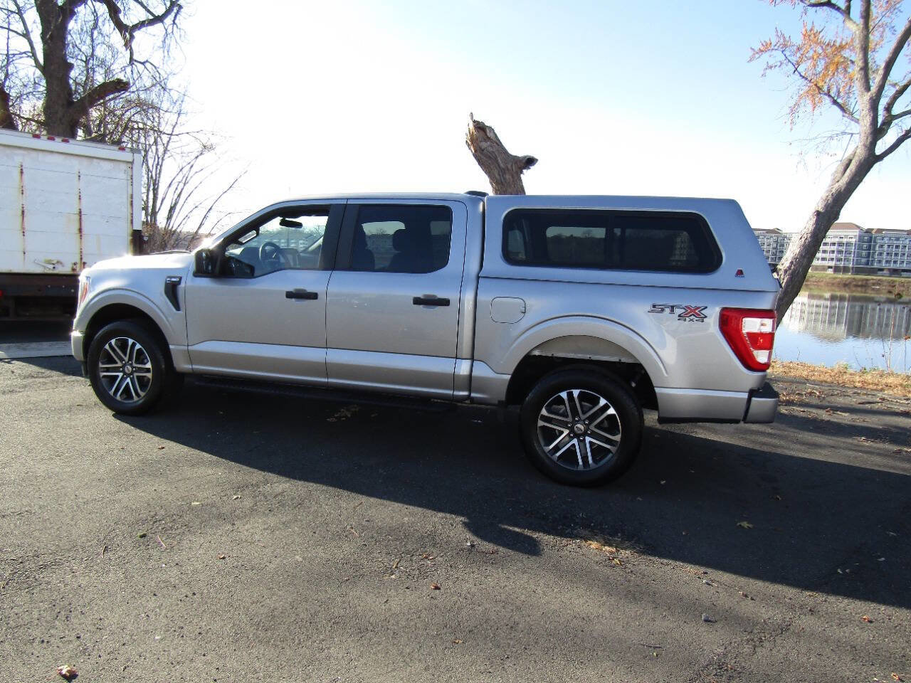 Used 2022 Ford F150 XL w/ Equipment Group 101A High image 5