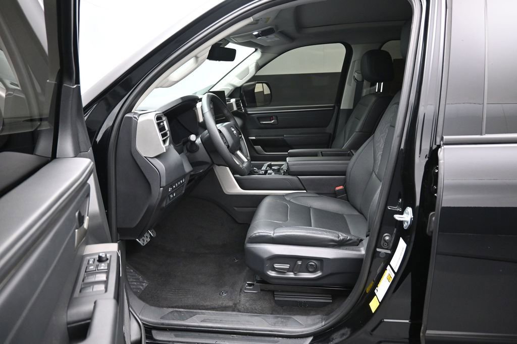 Used 2024 Toyota Tundra Limited w/ TRD Off-Road Package AWD/4WD image 9