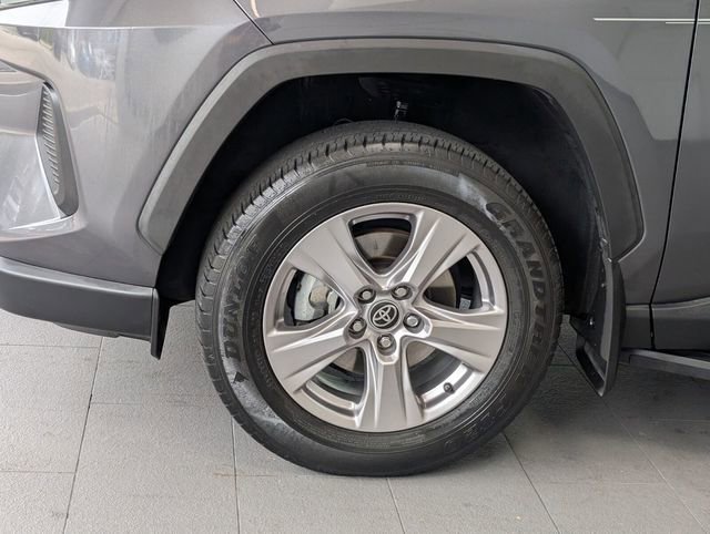 Used 2023 Toyota RAV4 XLE image 4