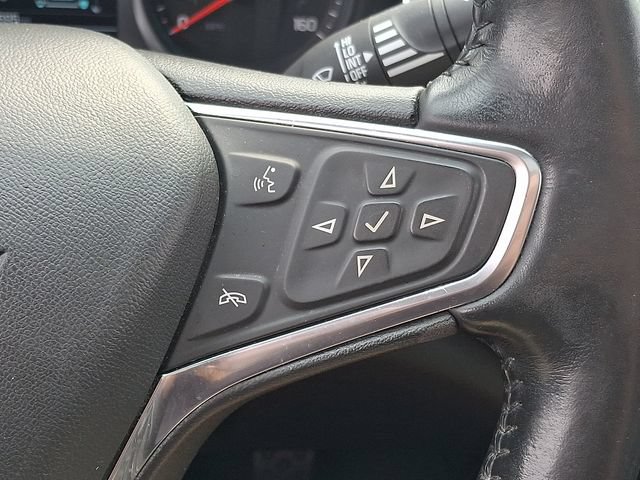 Certified 2018 Chevrolet Malibu Premier w/ Premier Sun and Wheel Package FWD image 23