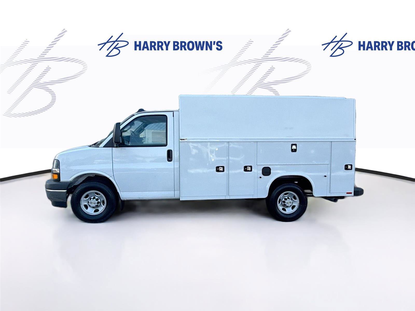 New 2025 Chevrolet Express 3500 w/ Power Convenience Package RWD image 5