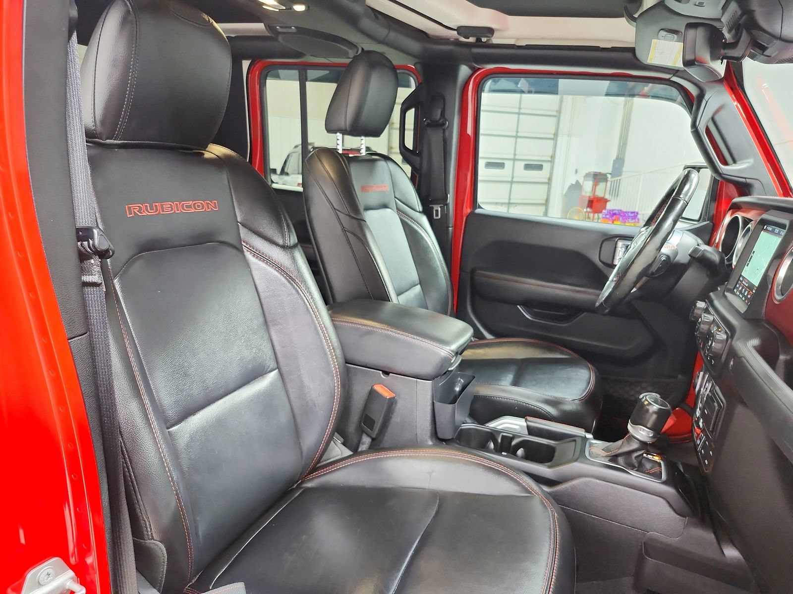 Used 2020 Jeep Gladiator Rubicon AWD/4WD image 37