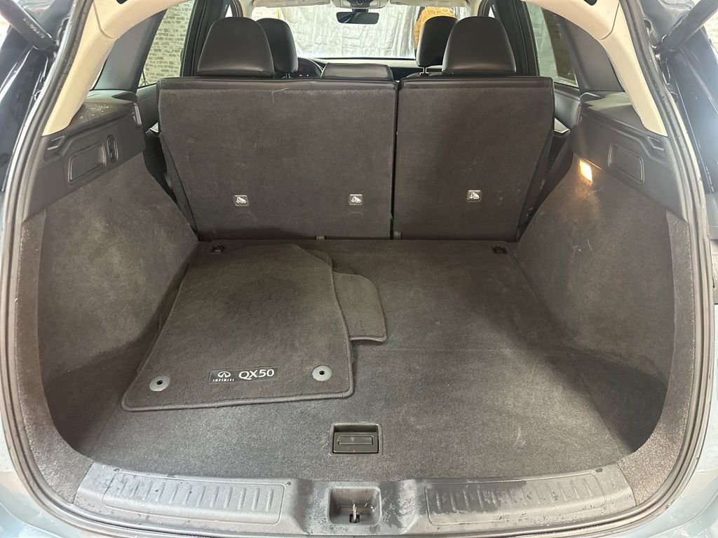 Used 2025 INFINITI QX50 Luxe image 13