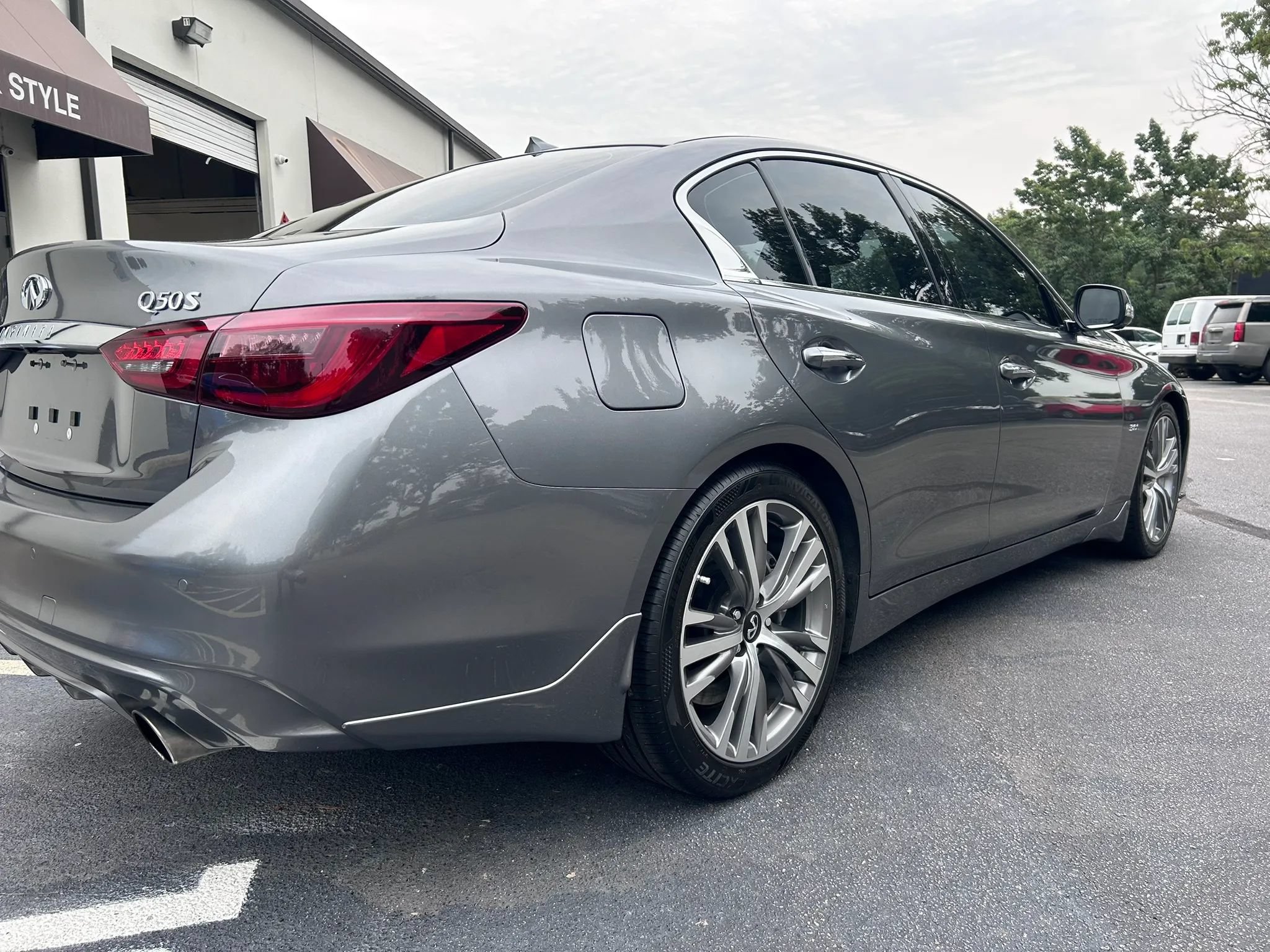 Used 2020 INFINITI Q50 Sport RWD image 3