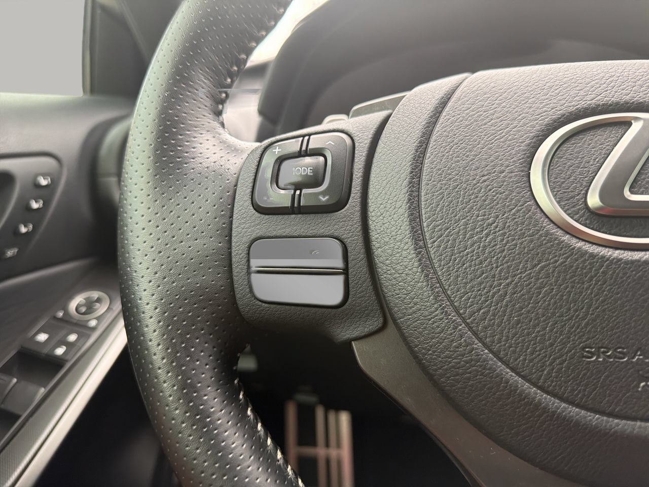 Used 2024 Lexus IS 350 F Sport RWD image 28