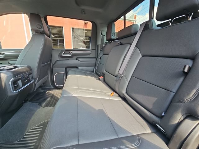 Used 2024 Chevrolet Silverado 2500 LTZ w/ LTZ Plus Package AWD/4WD image 28