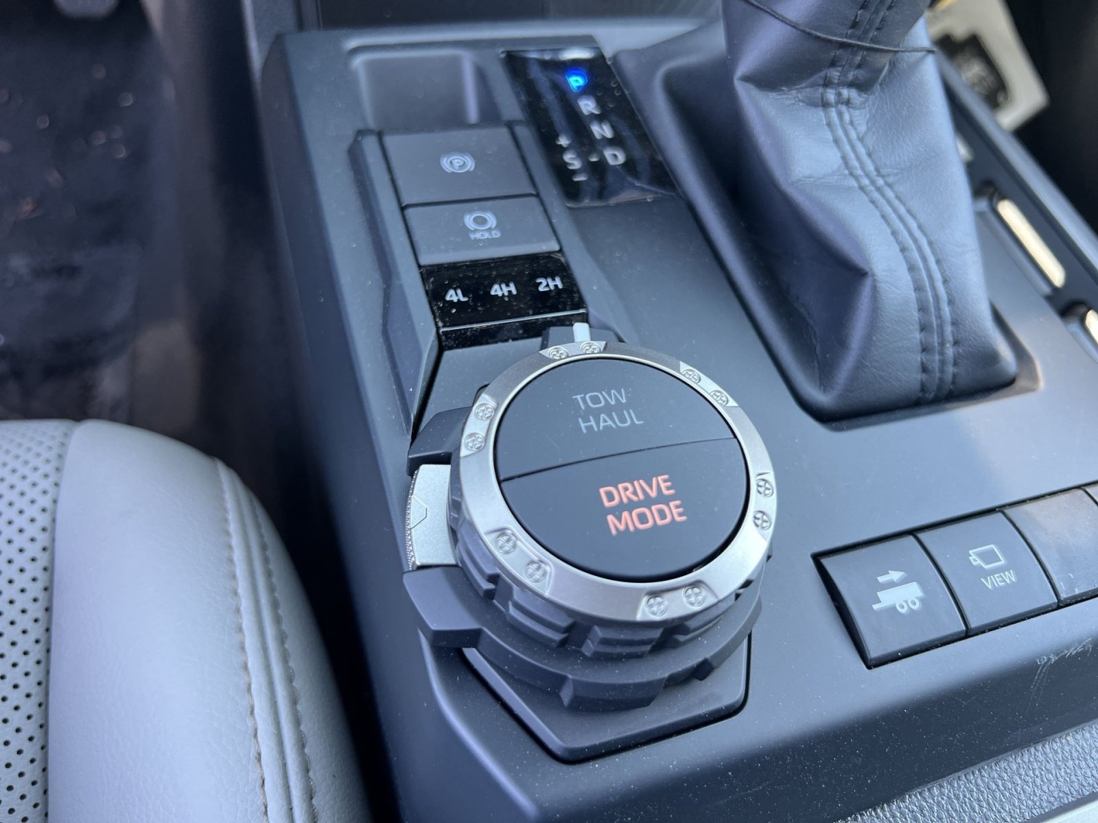 New 2026 Toyota Tacoma Limited AWD/4WD image 24