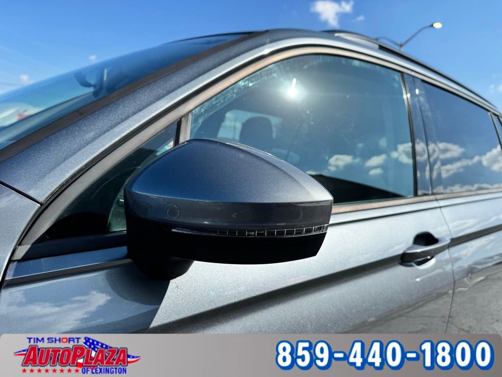 Used 2018 Volkswagen Tiguan S FWD image 14