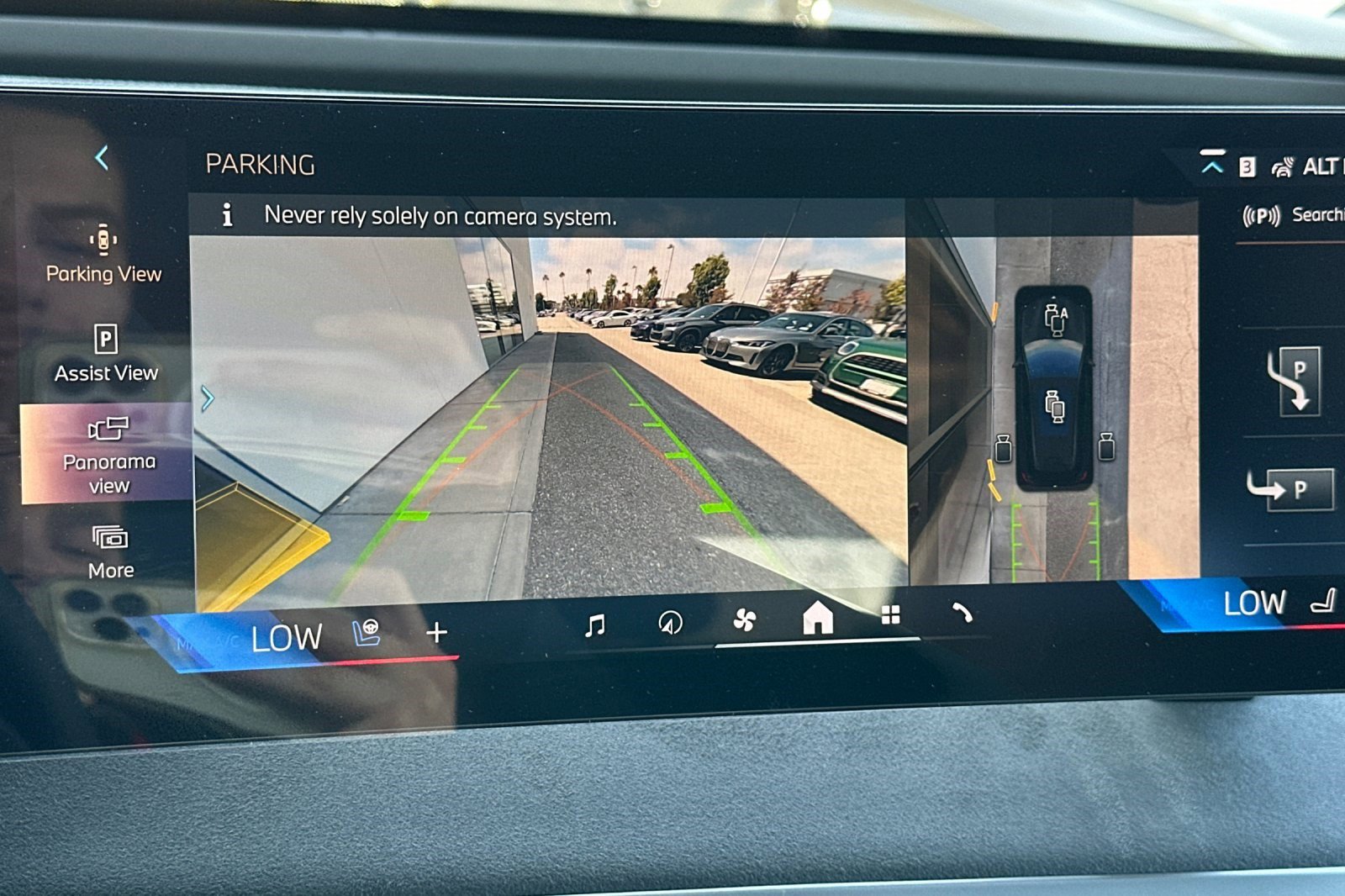 New 2026 BMW iX xDrive45 w/ M Sport Package image 24