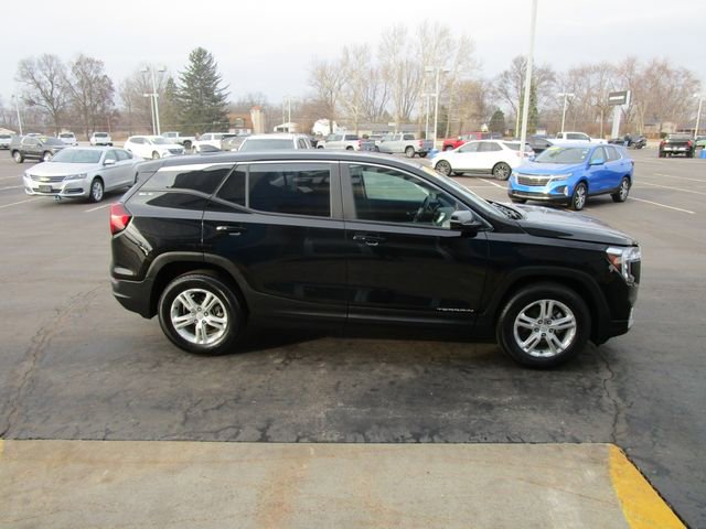 Used 2023 GMC Terrain SLE w/ LPO, Floor Liner Package image 6