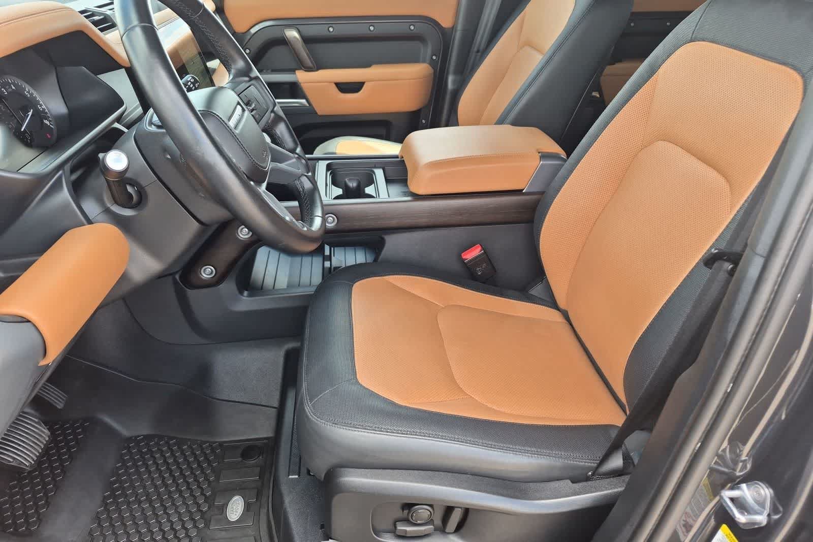 Certified 2023 Land Rover Defender 110 X-Dynamic SE AWD/4WD image 16