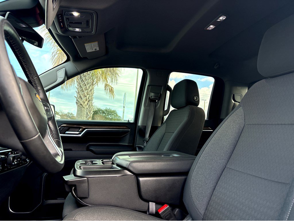Certified 2024 Chevrolet Silverado 1500 LT w/ Convenience Package II image 14