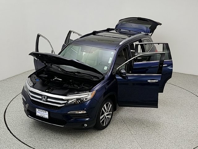 Used 2017 Honda Pilot Elite image 13