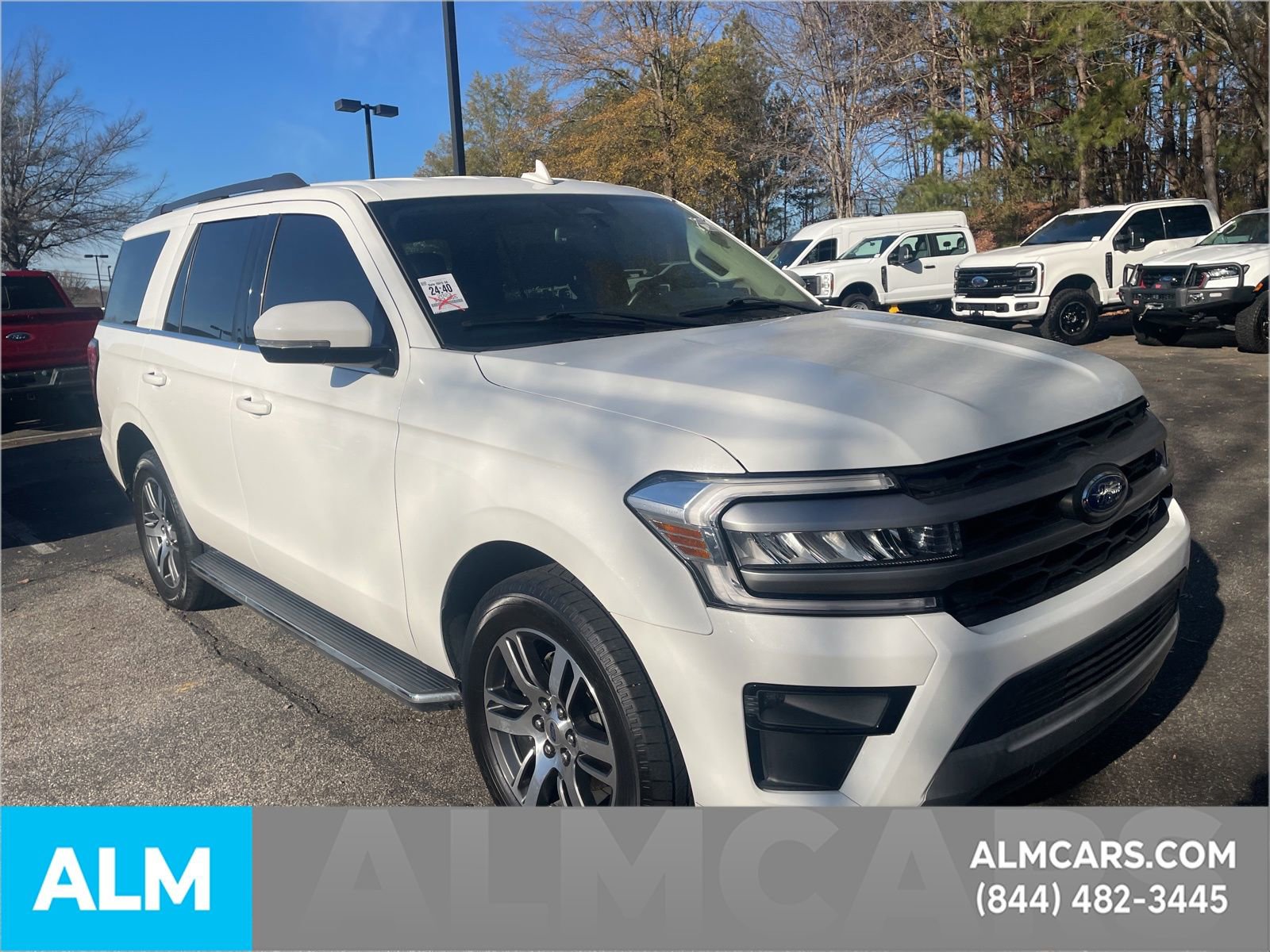 Used 2023 Ford Expedition XLT image 9