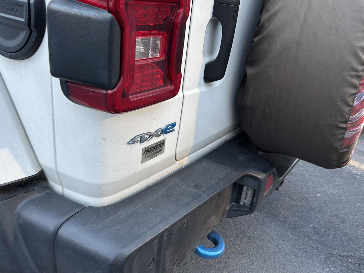 Used 2021 Jeep Wrangler Unlimited Sahara w/ Cold Weather Group image 6