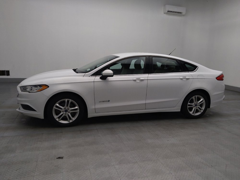 Used 2018 Ford Fusion S image 2