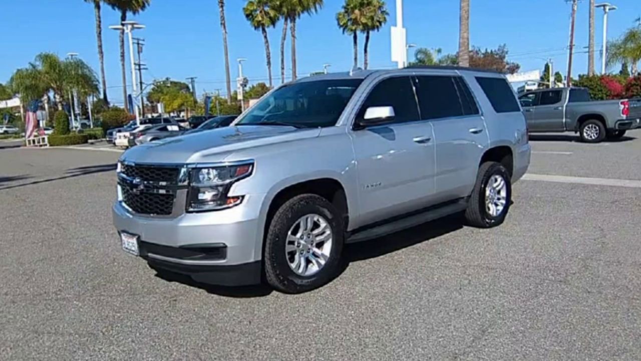 Used 2019 Chevrolet Tahoe LS RWD image 4