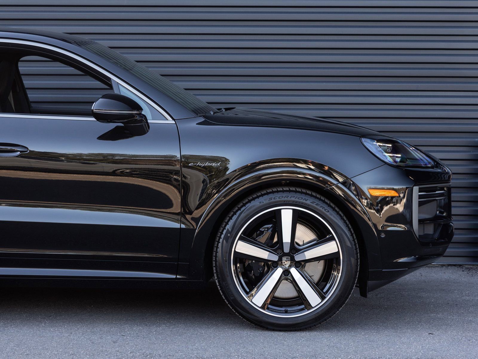 New 2026 Porsche Cayenne Turbo AWD/4WD image 9
