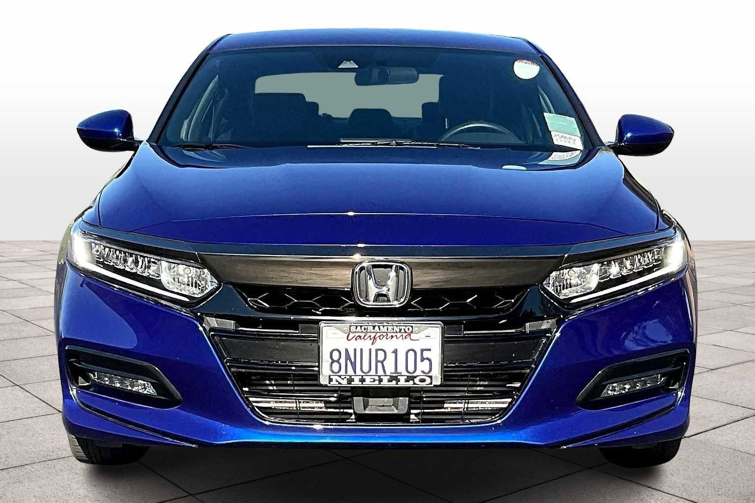 Used 2020 Honda Accord Sport image 3