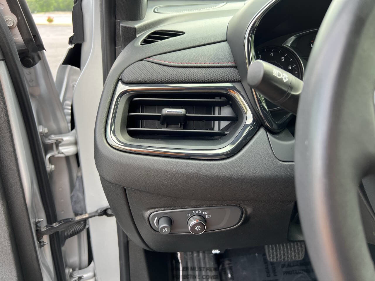 Used 2022 Chevrolet Equinox RS image 14