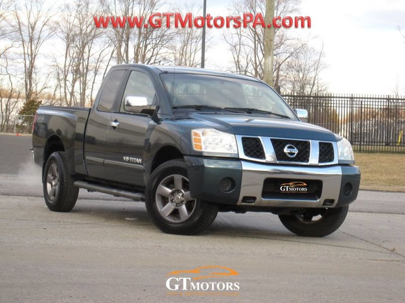 Used 2005 Nissan Titan SE AWD/4WD image 1