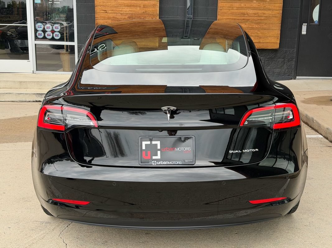 Used 2022 Tesla Model 3 Long Range AWD/4WD image 11