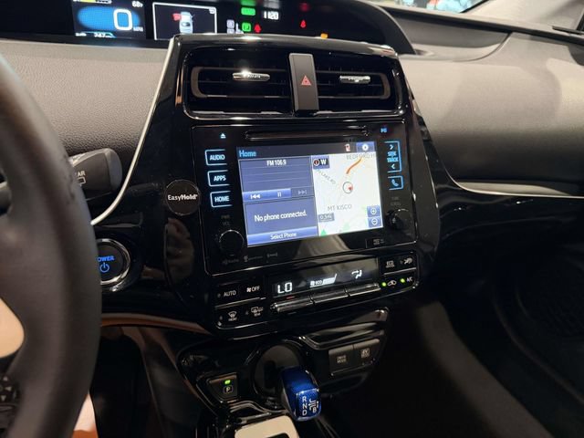 Used 2016 Toyota Prius Three FWD image 16
