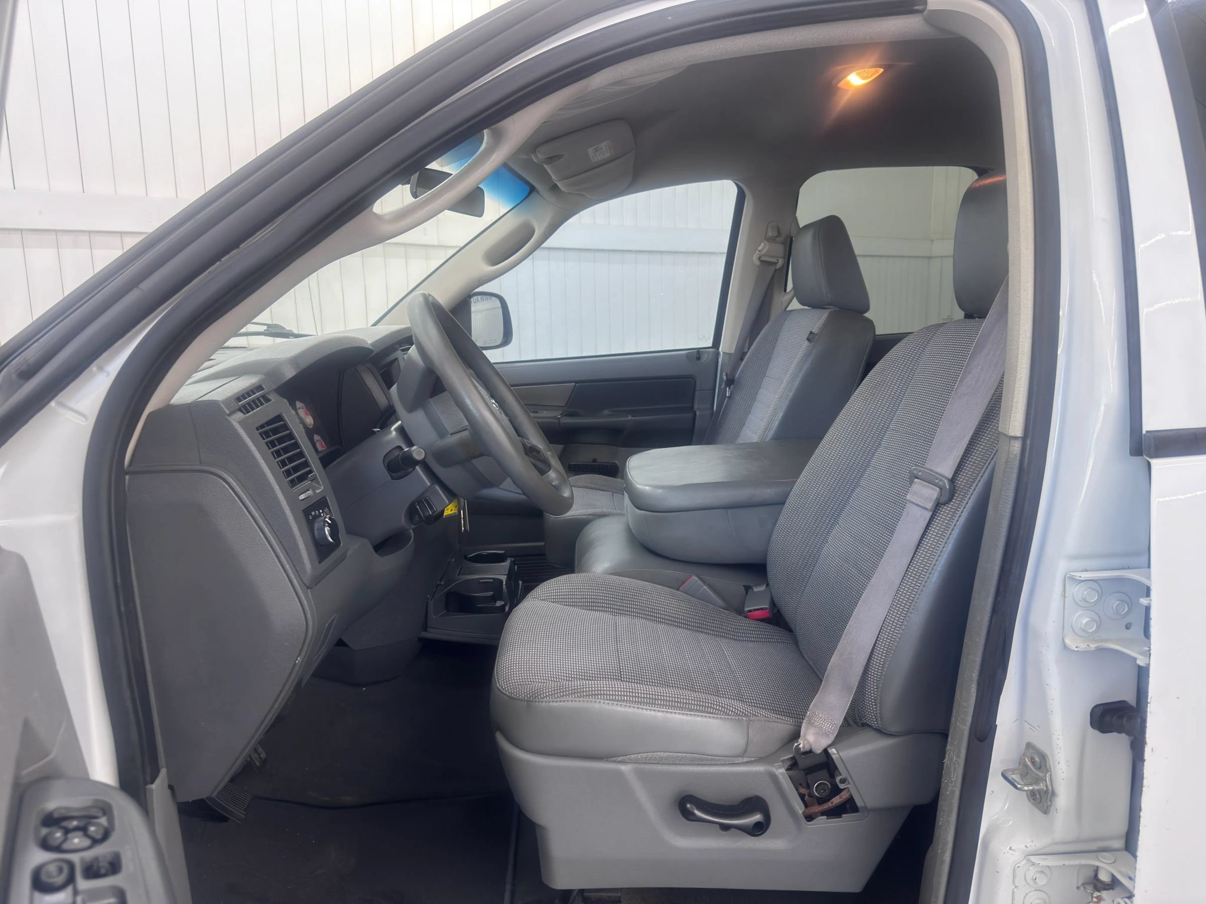 Used 2008 Dodge Ram 1500 Truck ST RWD image 9