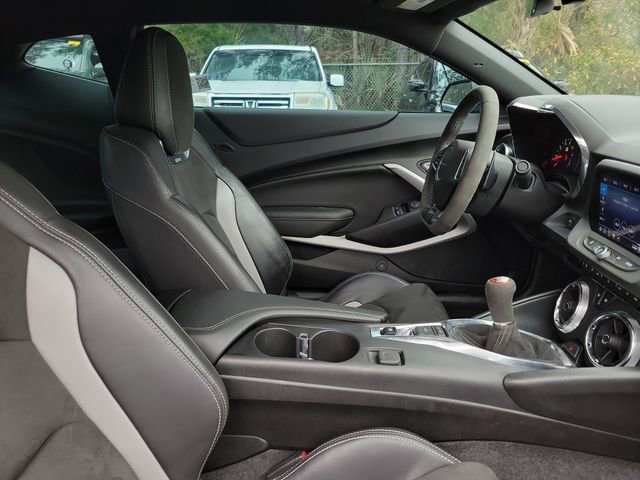 Used 2019 Chevrolet Camaro SS image 27