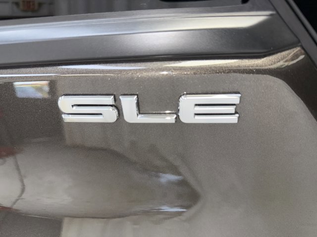 Used 2020 GMC Terrain SLE w/ Driver Convenience Package image 32