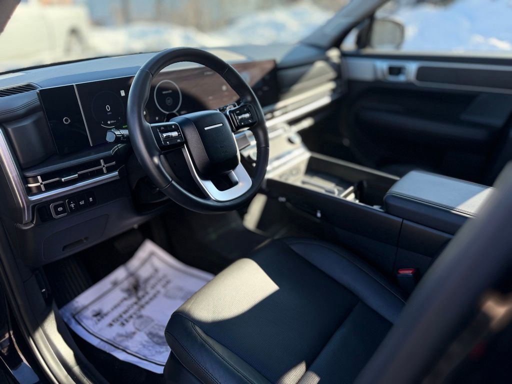 Used 2025 Hyundai Santa Fe Limited image 13