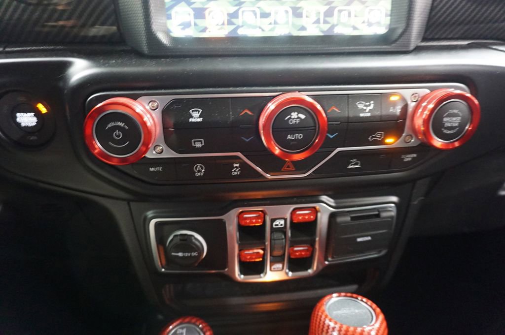 Used 2022 Jeep Gladiator Sport AWD/4WD image 11